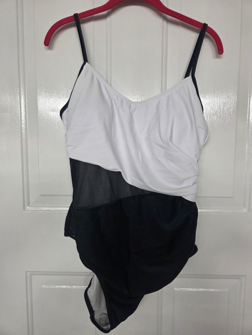Cuoshe Black and White One-Piece Swimsuit XL